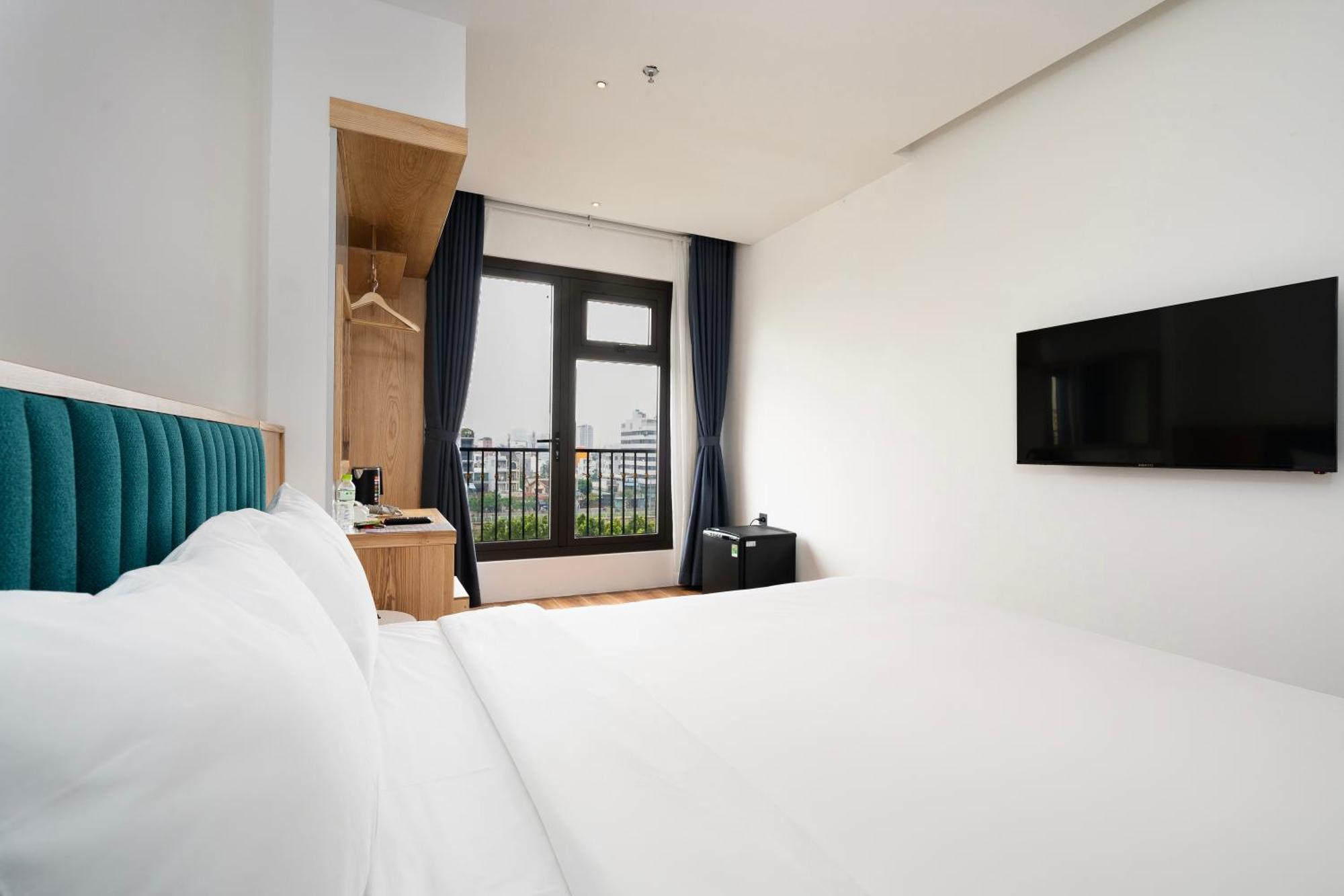 Haven Hut Riverside Hotel โฮจิมินห์ซิตี้ ภายนอก รูปภาพ