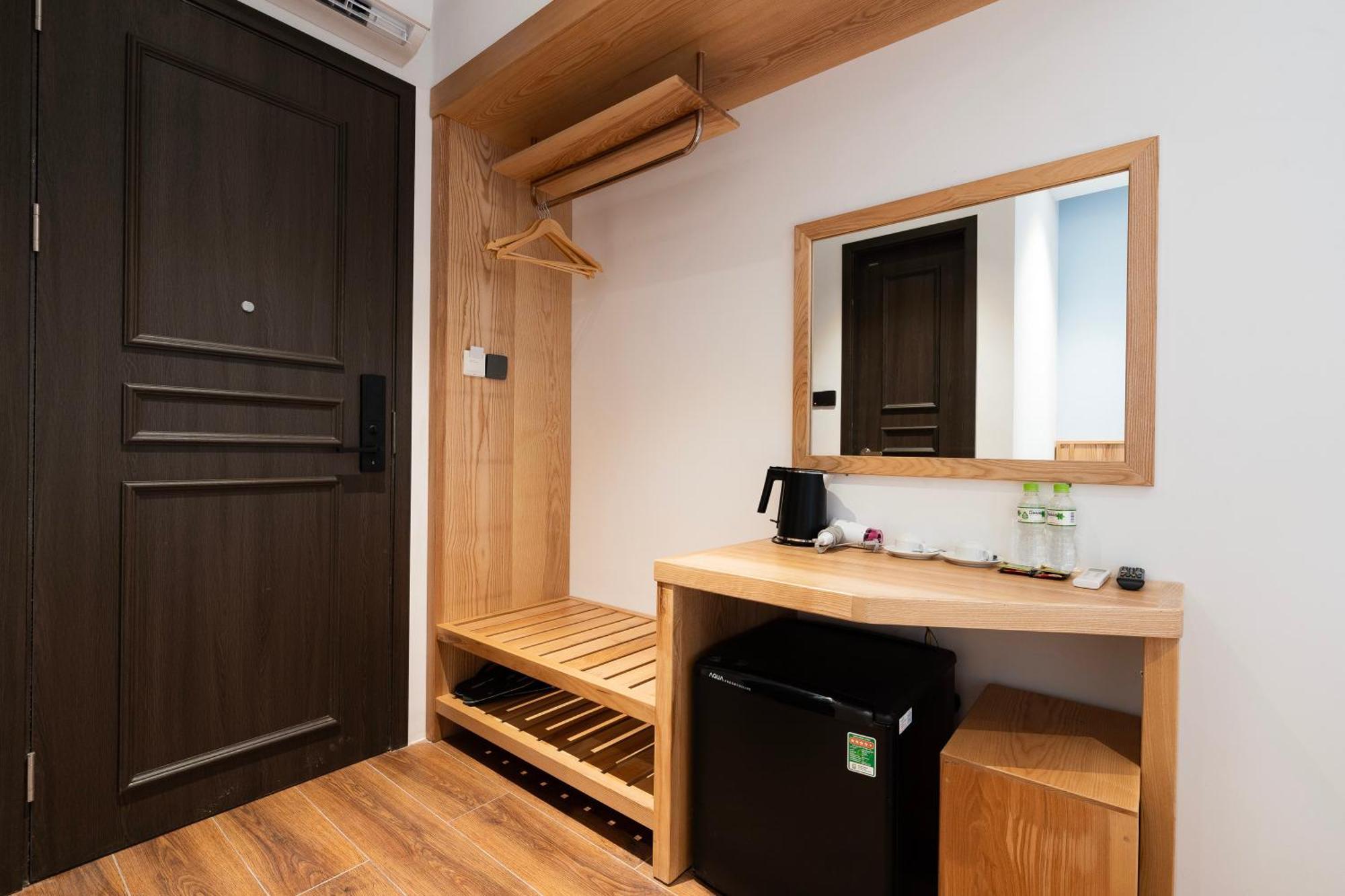 Haven Hut Riverside Hotel โฮจิมินห์ซิตี้ ภายนอก รูปภาพ